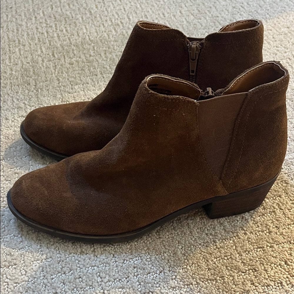 Kensie Dark Brown Suede Ankle Booties